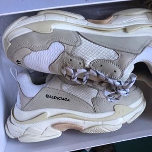 poshmark balenciaga triple s